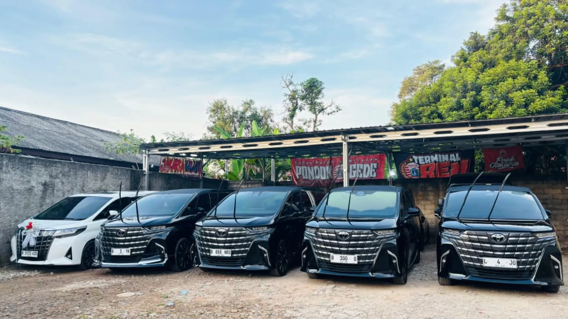 NARA Rental Mobil — Ready To Serve You Wholeheartedly