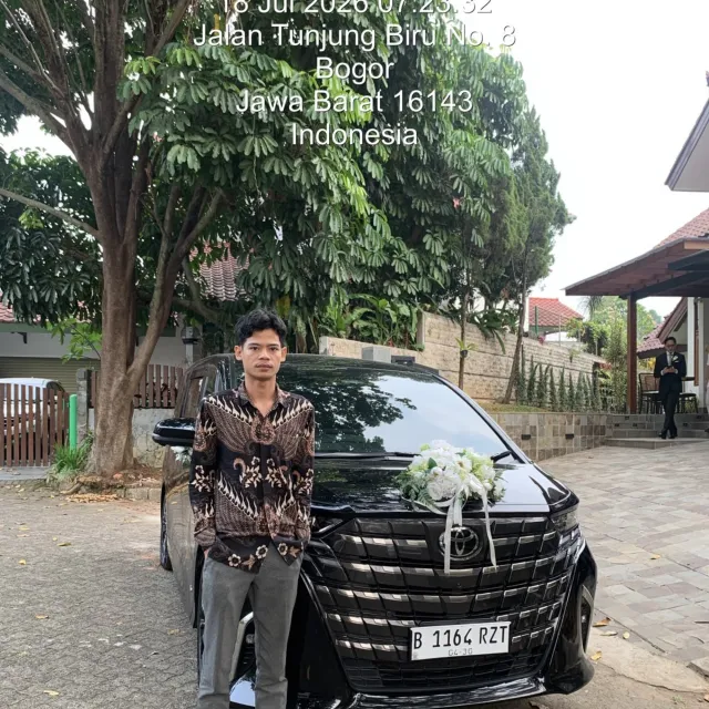 Sewa Alphard Jakarta Dengan Driver